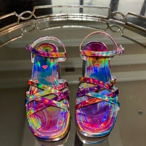 Sandals multicolored size 5 kids worn 1 time super clean like new
